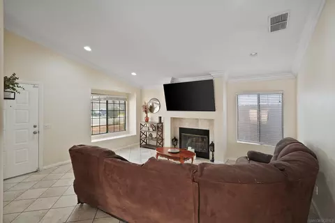 29684 Eagle Crst, Murrieta, CA 92563 photo 8