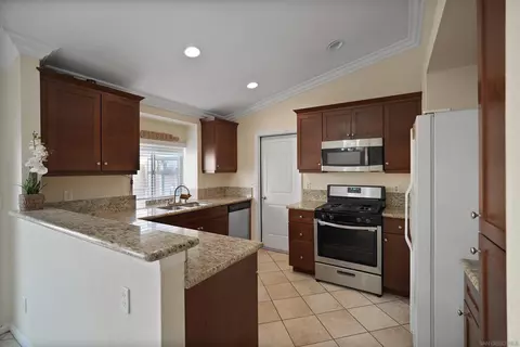 29684 Eagle Crst, Murrieta, CA 92563 photo 3