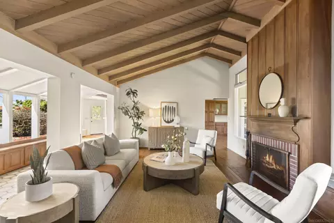 1449 Crest Rd, Del Mar, CA 92014 photo 2