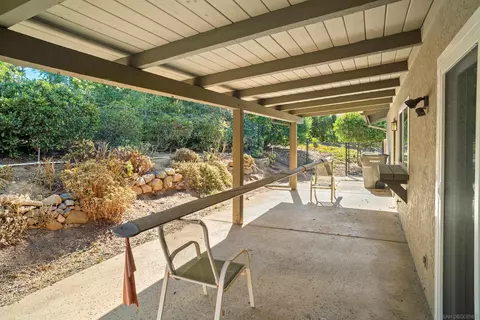 Exterior - 446 Hidden Hills Ln, Escondido, CA 92029 photo 4 of 14