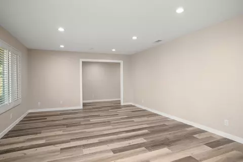 Living - 446 Hidden Hills Ln, Escondido, CA 92029 photo 2 of 10