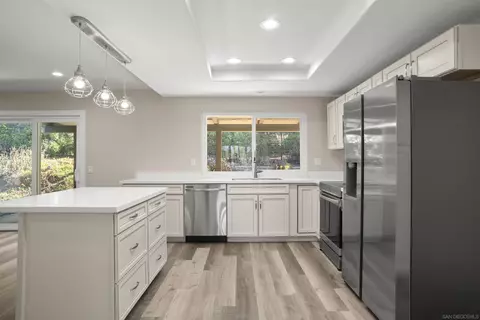 Kitchen - 446 Hidden Hills Ln, Escondido, CA 92029 photo 1 of 5