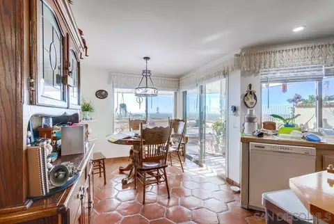 Dining - 3708 E Westridge Dr, Orange, CA 92867 photo 3 of 3