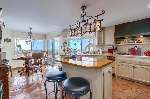 Kitchen - 3708 E Westridge Dr, Orange, CA 92867 photo 1 of 2
