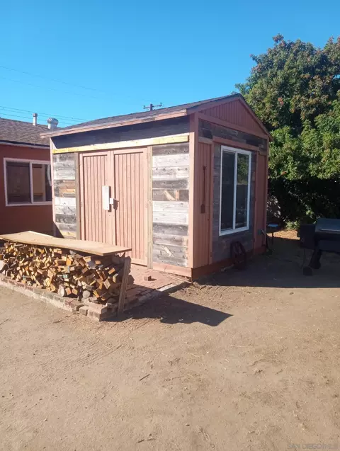 9144 Willowgrove Ave, Santee, CA 92071 photo 2