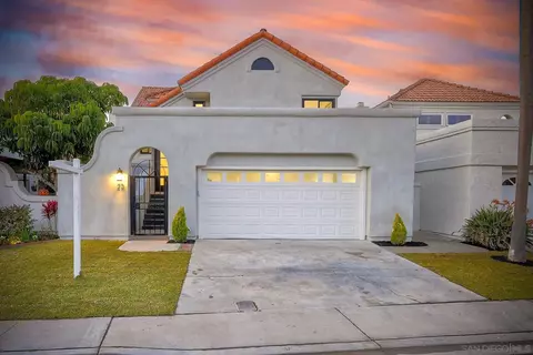 Exterior - 22 Aruba Bnd, Coronado, CA 92118 photo 8 of 17