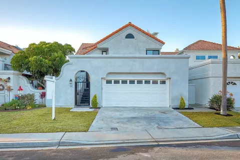 Exterior - 22 Aruba Bnd, Coronado, CA 92118 photo 16 of 17