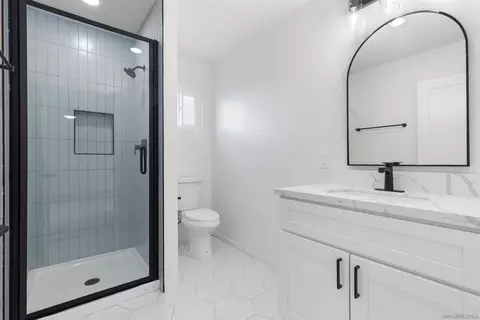 Bath - 9819 Date St, Spring Valley, CA 91977 photo 2 of 3