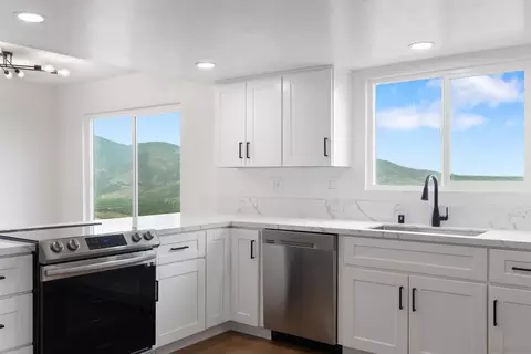 Kitchen - 9819 Date St, Spring Valley, CA 91977 photo 3 of 3