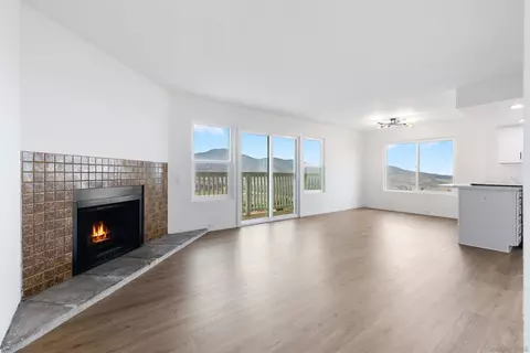 Living - 9819 Date St, Spring Valley, CA 91977 photo 2 of 5