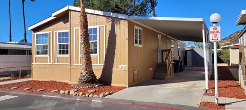 13608 Violet Dr, Poway, CA 92064 photo 3