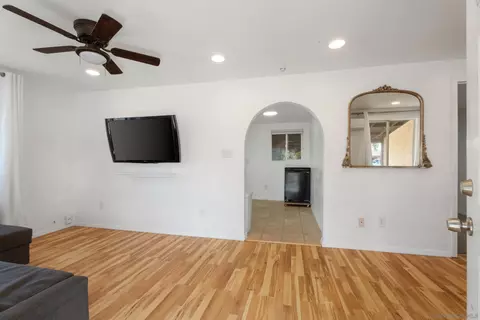 326 12th St, Ramona, CA 92065 photo 1