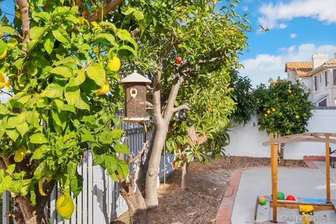 965 Gallery Dr, Oceanside, CA 92057 photo 30