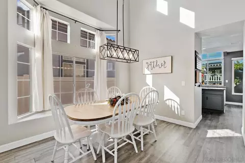 965 Gallery Dr, Oceanside, CA 92057 photo 6