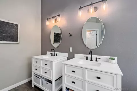 965 Gallery Dr, Oceanside, CA 92057 photo 17
