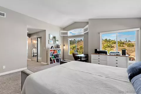 965 Gallery Dr, Oceanside, CA 92057 photo 16