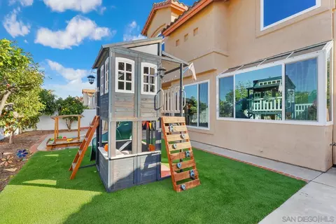 965 Gallery Dr, Oceanside, CA 92057 photo 29