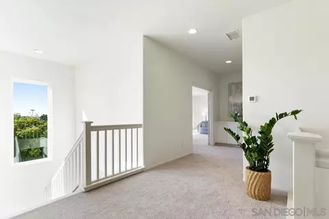 6579 Robinea Dr, Carlsbad, CA 92011 photo 22