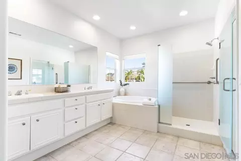 6579 Robinea Dr, Carlsbad, CA 92011 photo 30