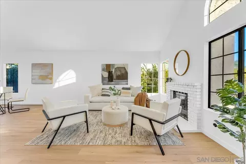 Living - 913 Brookwood Pl, Oceanside, CA 92056 photo 1 of 4