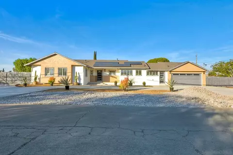 730 Montview Dr, Escondido, CA 92025 photo 5
