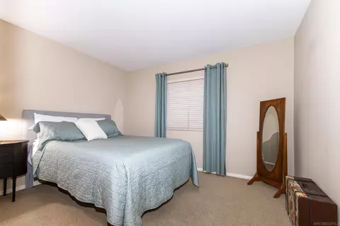 2111 Laura Dr, Escondido, CA 92027 photo 16