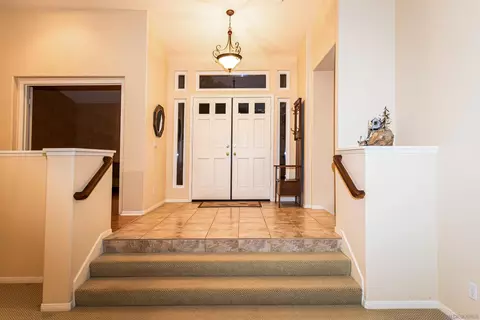 2111 Laura Dr, Escondido, CA 92027 photo 7