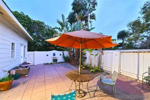 Exterior - 1401 Park Row, La Jolla, CA 92037 photo 4 of 7