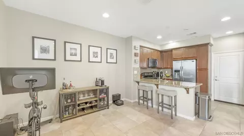 Other - 44072 Calle Luz, Temecula, CA 92592 photo 5 of 16