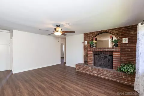 Living - 13281 Lamplite Ln, Lakeside, CA 92040 photo 2 of 3