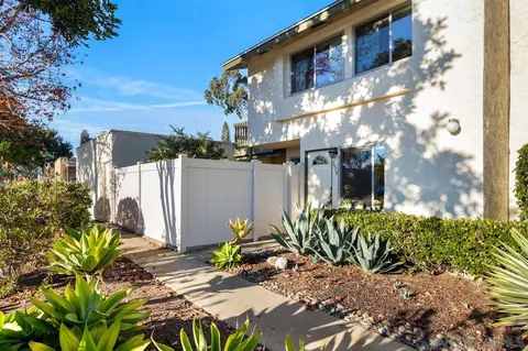 1914 Park Dale Ln, Encinitas, CA 92024