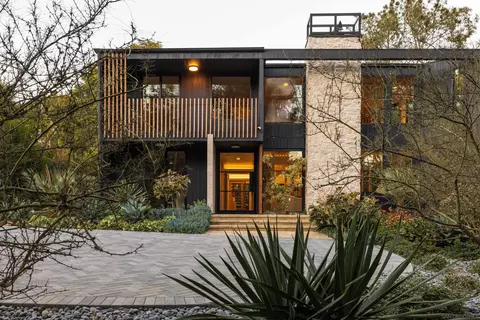 Exterior - 4954 Sun Valley Rd, Del Mar, CA 92014 photo 8 of 9