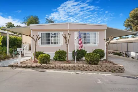 1145 E Barham Dr #60, San Marcos, CA 92078