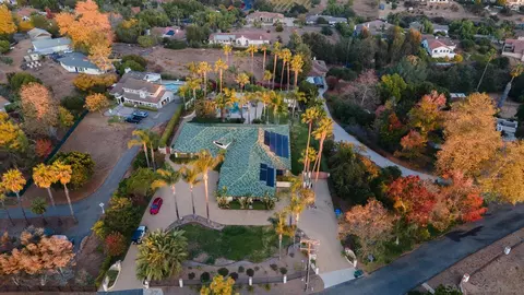 View/Area - 3128 Los Verdes Dr, Fallbrook, CA 92028 photo 4 of 5