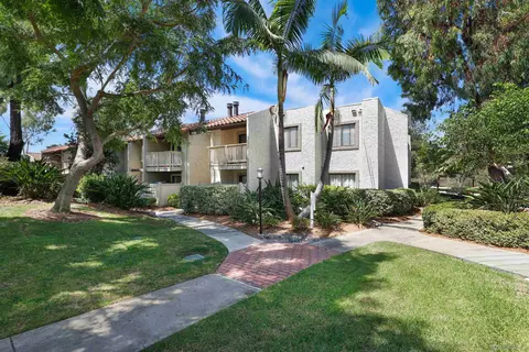 9909 Azuaga St #C202, San Diego, CA 92129