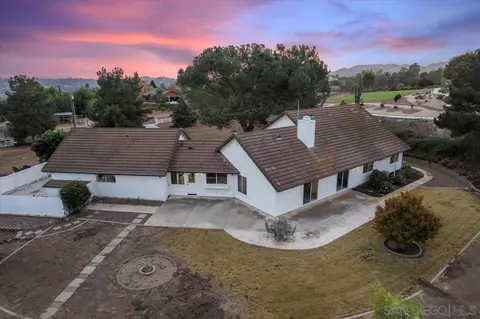 40781 Via De La Roca, Fallbrook, CA 92028 photo 38