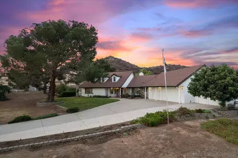 40781 Via De La Roca, Fallbrook, CA 92028 photo 36