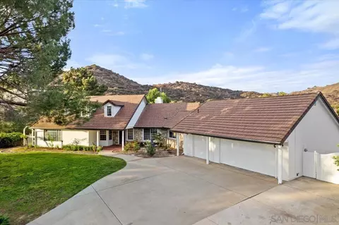 40781 Via De La Roca, Fallbrook, CA 92028 photo 34