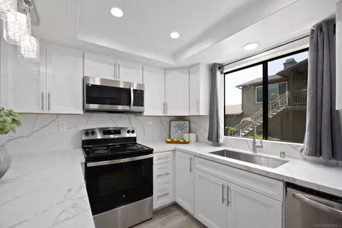 Kitchen - 1483 Broadway #N, El Cajon, CA 92021 photo 2 of 2