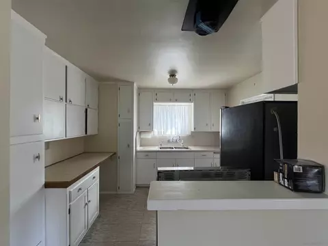Kitchen - 1254 N Railroad St, Jacumba, CA 91934 photo 1 of 2