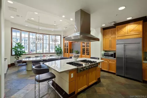 9263 Regents Rd #B202, La Jolla, CA 92037 photo 28