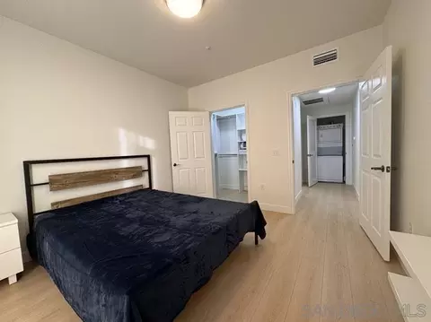 9263 Regents Rd #B202, La Jolla, CA 92037 photo 17