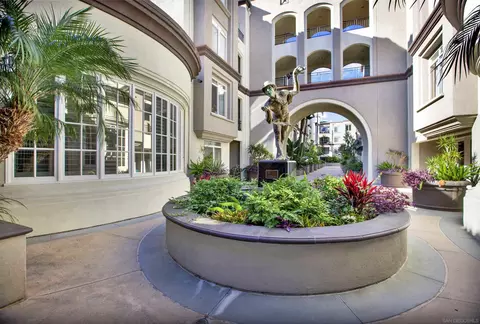 9263 Regents Rd #B202, La Jolla, CA 92037 photo 3