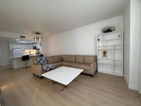 9263 Regents Rd #B202, La Jolla, CA 92037 photo 12