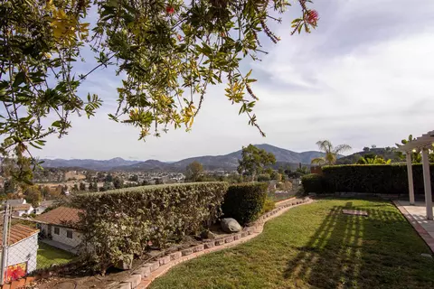 2615 S Barcelona St, Spring Valley, CA 91977 photo 27