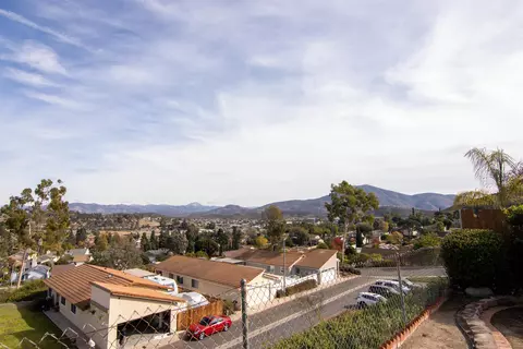 2615 S Barcelona St, Spring Valley, CA 91977 photo 28