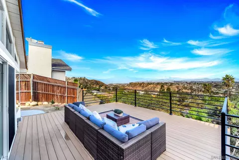 5633 Soledad Mountain Rd, San Diego, CA 92037 photo 44