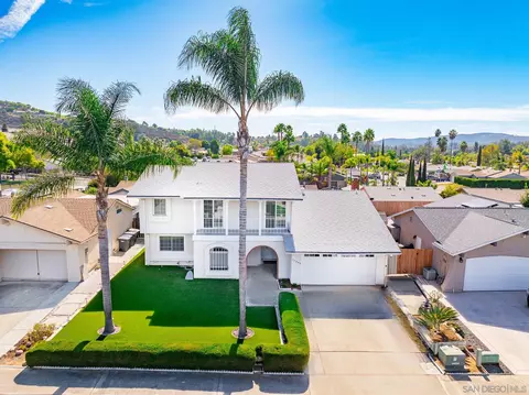 View/Area - 12649 Avenida De Espuela, Poway, CA 92064 photo 3 of 4
