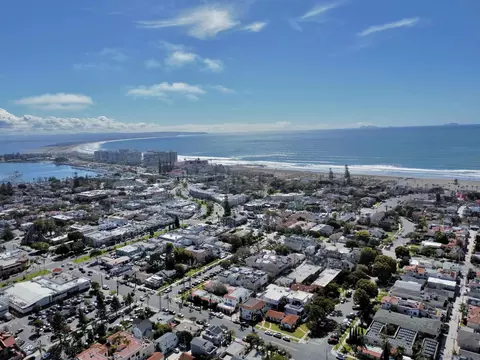 929-931 E Ave, Coronado, CA 92118 photo 12