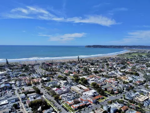 929-931 E Ave, Coronado, CA 92118 photo 10